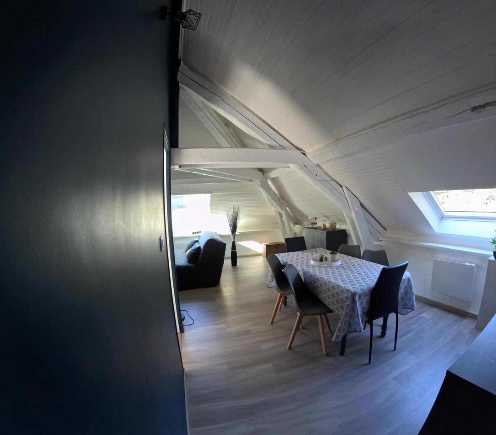 Residence Du Parc Saint-Martin-dʼUriage エクステリア 写真